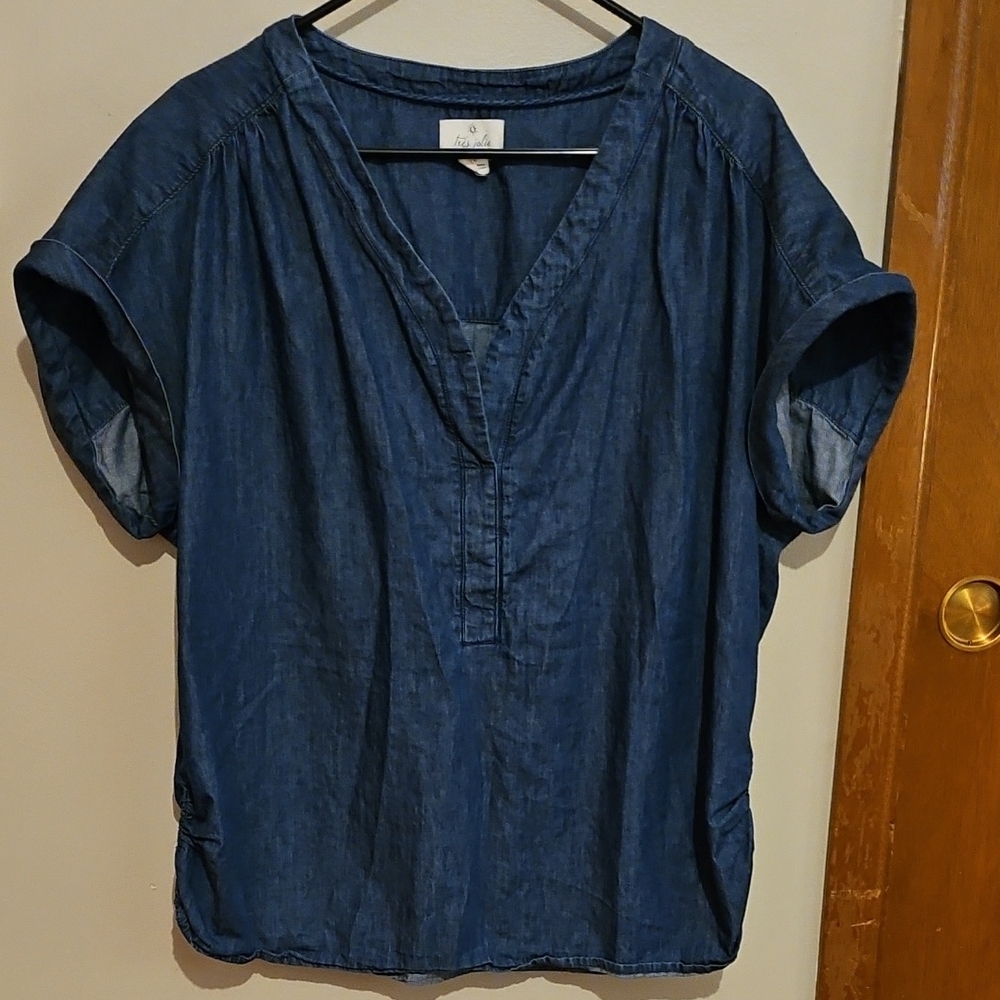 Tres Jolie Denim Popover Top
